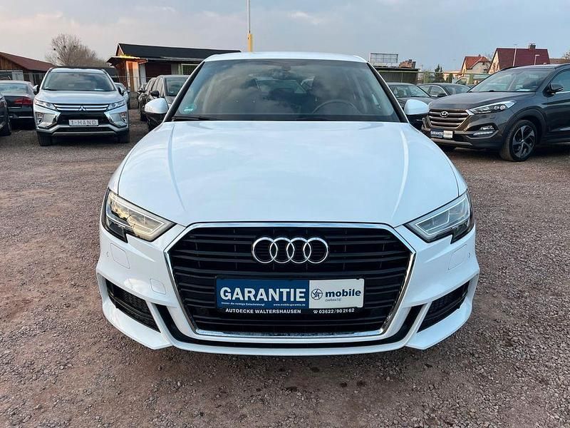 Gebraucht Audi A3 S-Line 150 PS (110 kW) 2018 Weiß Limousine