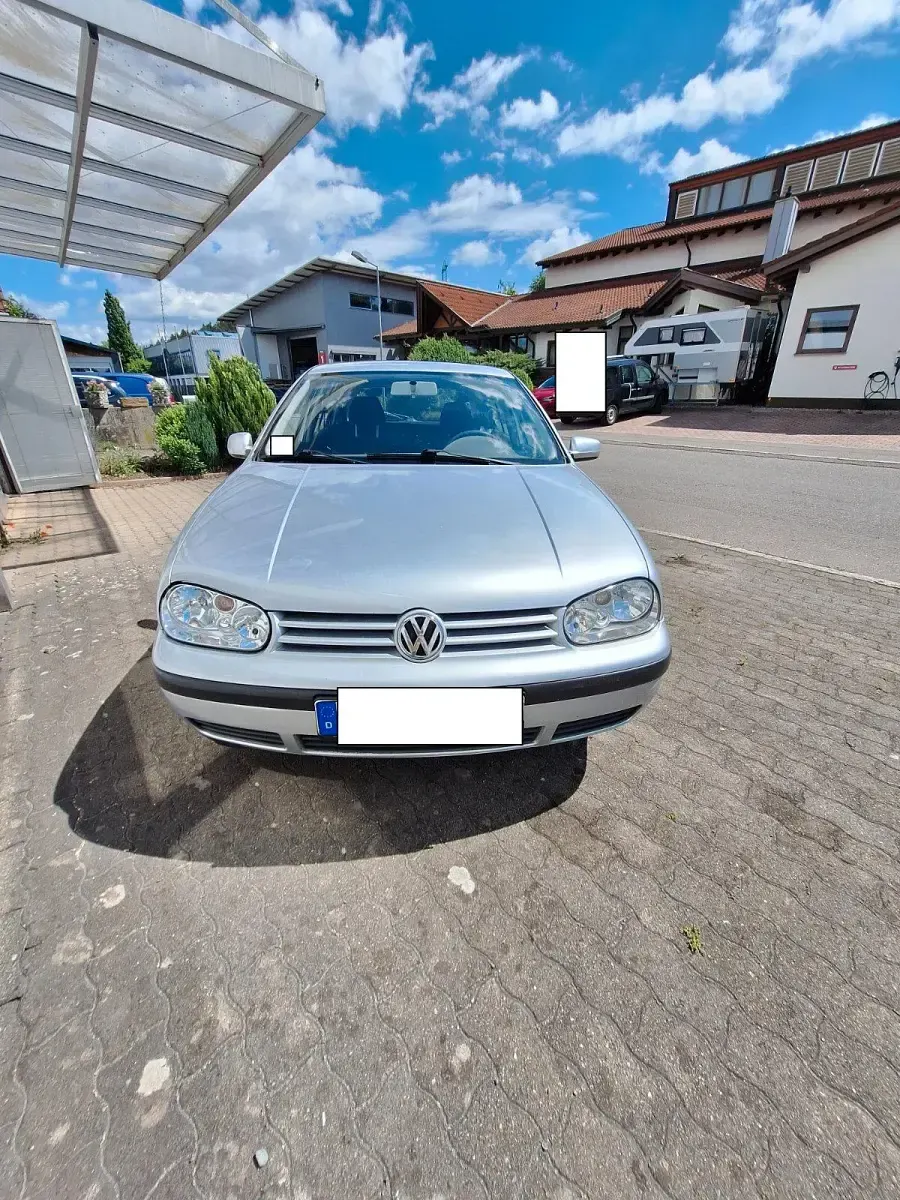Gebraucht VW Golf IV 75 PS (55 kW) 2000 Silber Kleinwagen