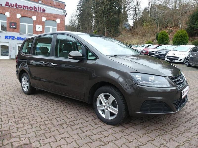 Gebraucht Seat Alhambra 150 PS (110 kW) 2017 Braun Van / Kleinbus