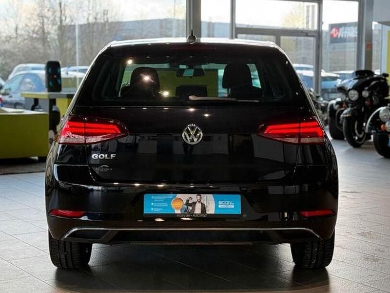 Gebraucht VW Golf VII 150 PS (110 kW) 2019 Schwarz Limousine