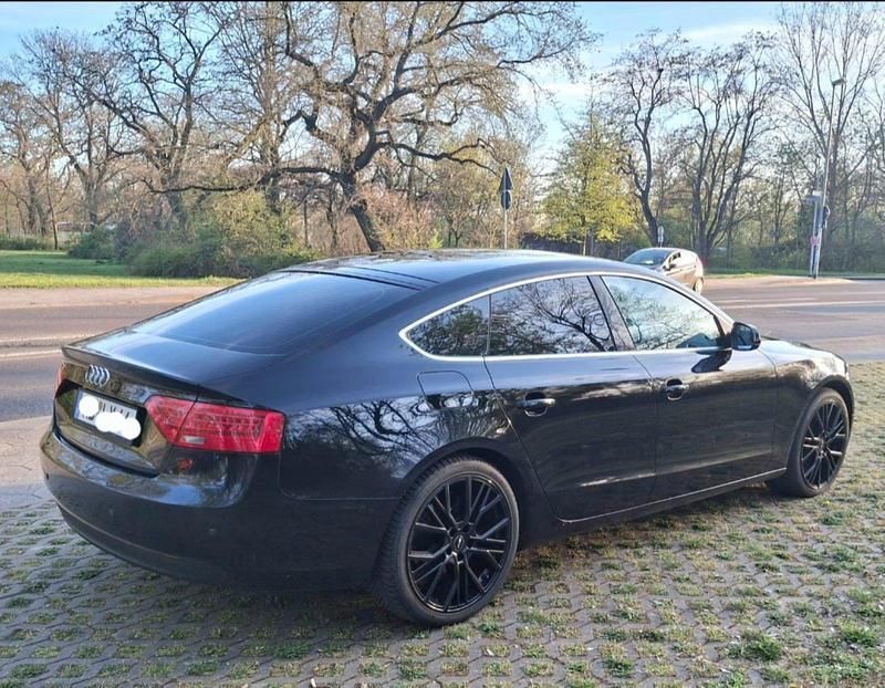 Schwarz Gebraucht 2012 Audi A5 Coupé | 9.900 € (Superpreis) - Bild 1/4