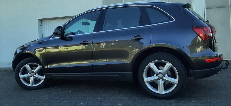 Usata Audi Q5 170 CV (125 kW) 2011 Grigio SUV