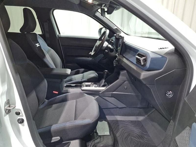 Gebraucht Dacia Duster Journey 131 PS (96 kW) 2024 Weiß, arktis weiß SUV