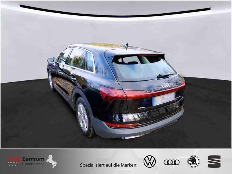 Gebraucht Audi e-tron Sport 230 kW (313 PS) 2022 Schwarz SUV
