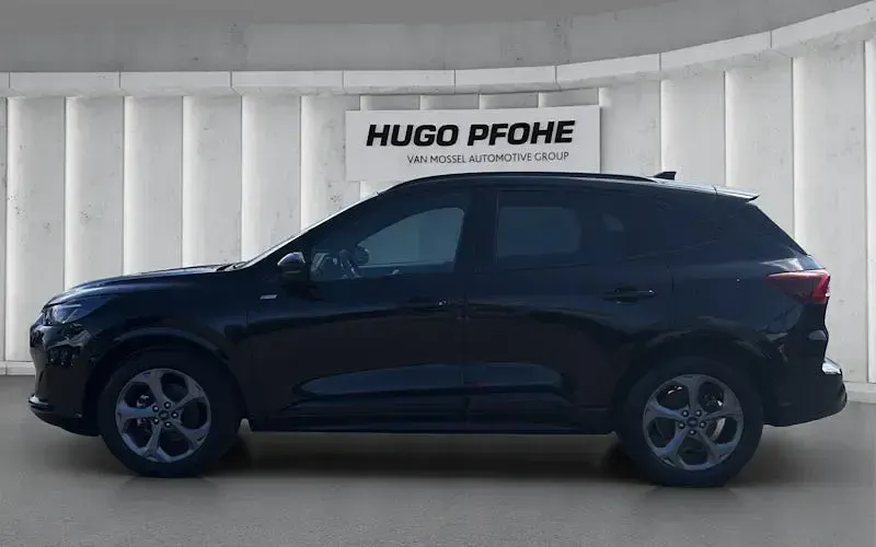 Używany Ford Kuga ST-Line 186 KM (136 kW) 2025 Czarny SUV
