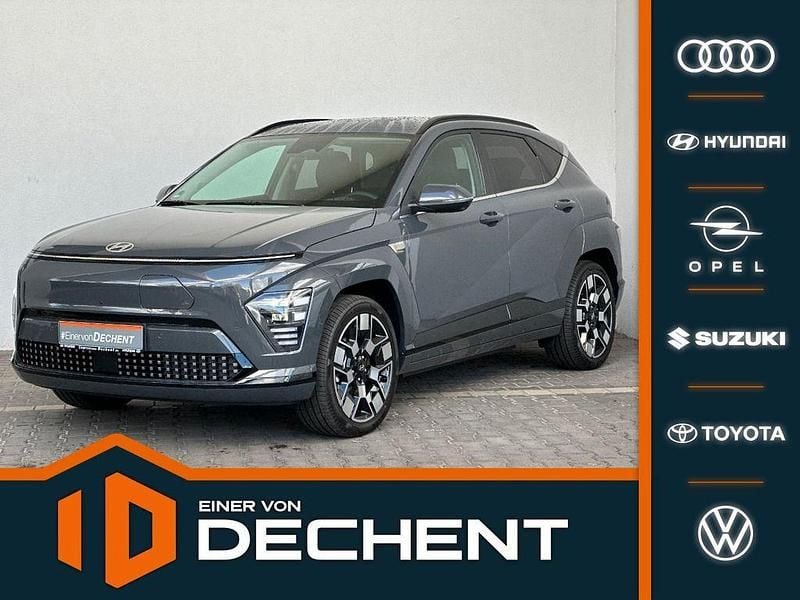 Grau Gebraucht 2023 Hyundai Kona Prime SUV | 32.219 € (Guter Preis) - Bild 1/4