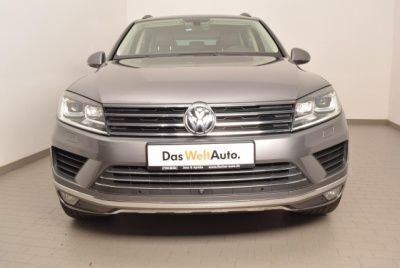 Gebraucht VW Touareg 262 PS (192 kW) 2015 Grau metallic SUV