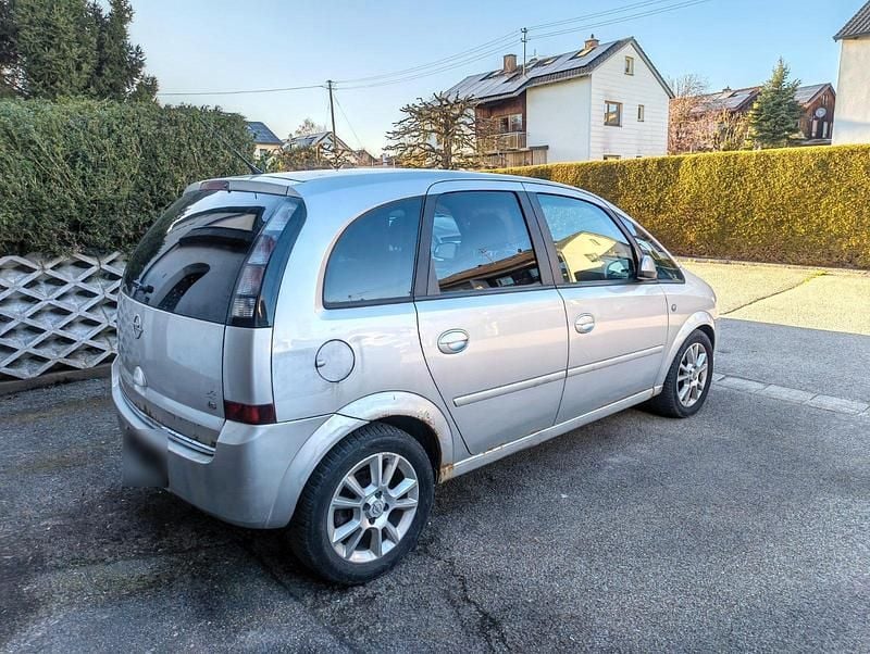 Second-hand Opel Meriva 105 CP (77 kW) 2006 Argintiu Monovolum
