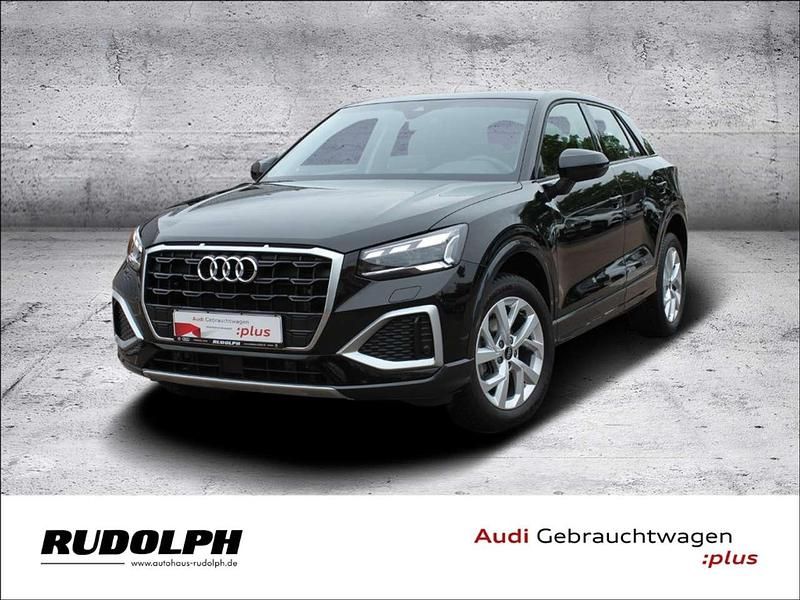 Mythosschwarz metallic Gebraucht 2024 Audi Q2 Advanced Plus SUV | 30.930 € (Etwas zu teuer) - Bild 1/3