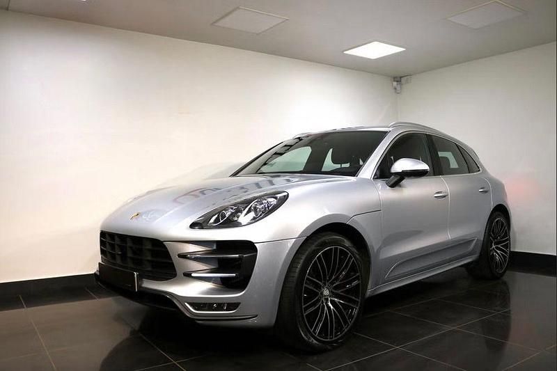 Gebraucht Porsche Macan Turbo Performance Package 441 PS (324 kW) 2016 Silber SUV