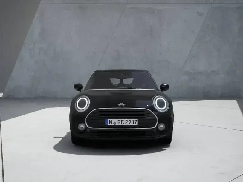 Second-hand Mini Cooper Clubman 136 CP (100 kW) 2022 Negru Break