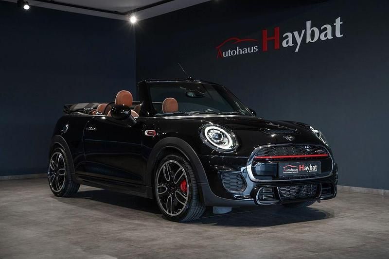 Midnight black Gebraucht 2019 Mini John Cooper Works Cabriolet Cabrio | 27.450 € (Fairer Preis) - Bild 1/4