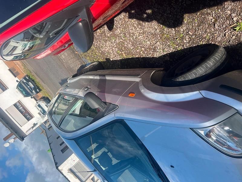 Gebraucht Ford Fusion 85 PS (62 kW) 2004 Gelb Kleinwagen