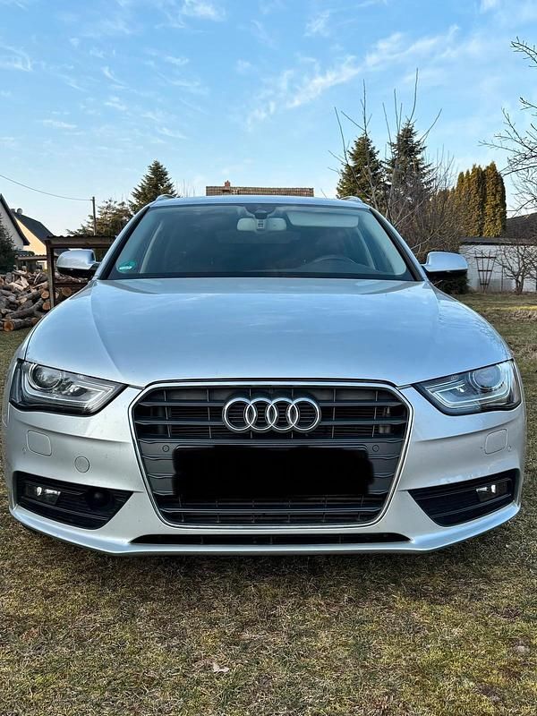 Gebraucht Audi A4 177 PS (130 kW) 2013 Silber Kombi