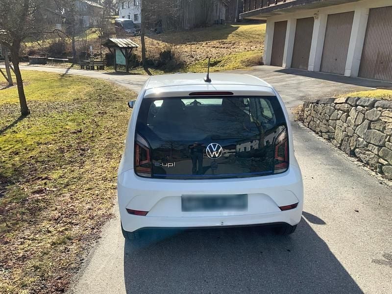 Gebraucht VW e-up! 61 kW (83 PS) 2021 Kleinwagen