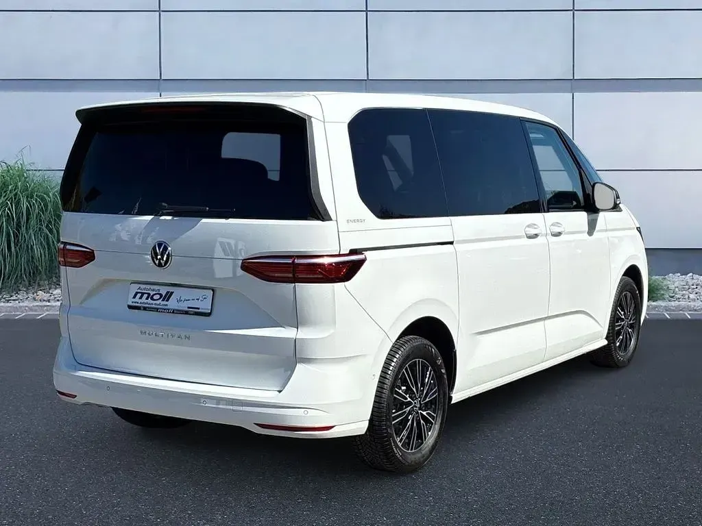 Neu VW Multivan 150 PS (110 kW) 2026 Weiß Van / Kleinbus