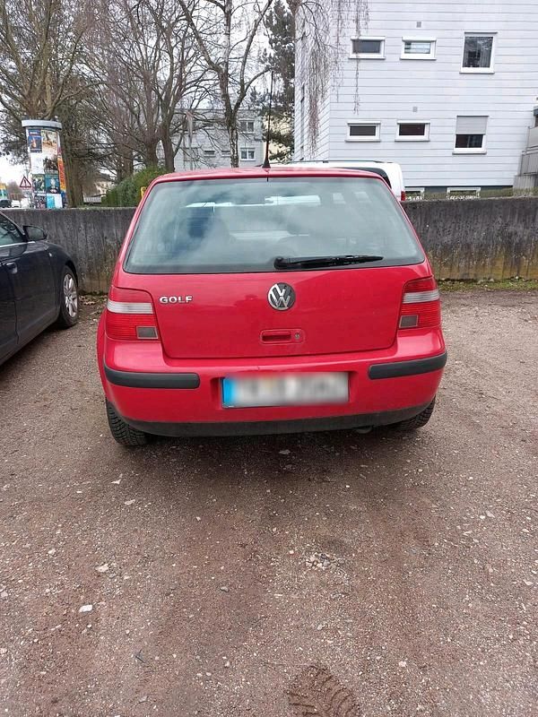 Gebraucht VW Golf IV 90 PS (66 kW) 2002 Rot Kleinwagen