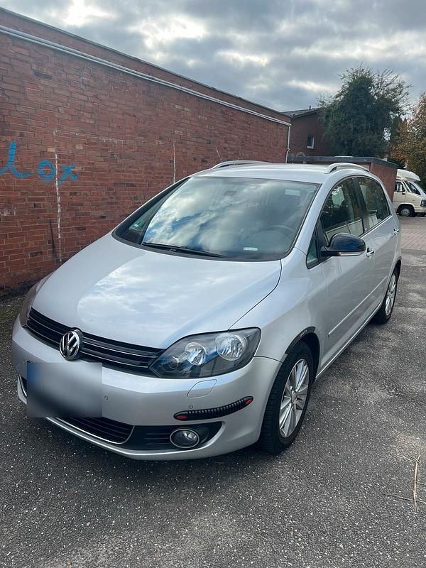 Silber Gebraucht 2011 VW Golf Plus Cross Style Van / Kleinbus | 8.500 € (Teuer) - Bild 1/4
