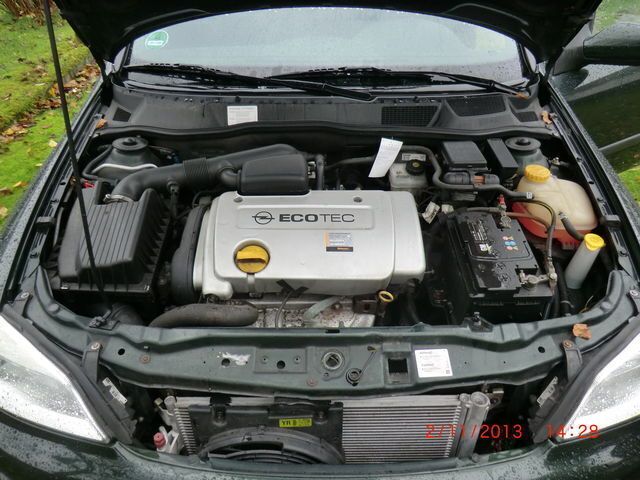 Gebraucht Opel Astra 101 PS (74 kW) 2003 Grün Limousine