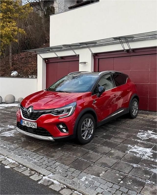Rot Gebraucht 2021 Renault Captur Intens SUV | 17.900 € (Fairer Preis) - Bild 1/4
