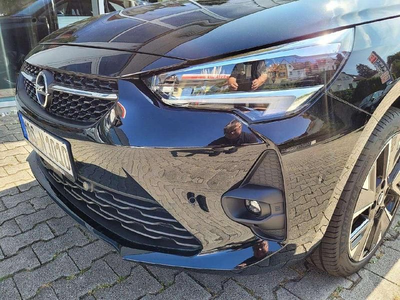 Gebraucht Opel Corsa-e GS Line 100 kW (136 PS) 2023 Diamant schwarz/karbon schwarz Kleinwagen