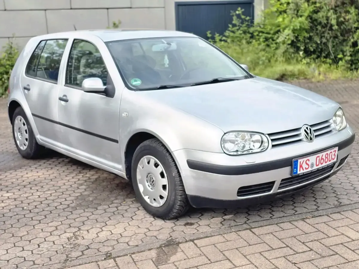 Brugt VW Golf IV 75 HK (55 kW) 2001 Sølv Sedan