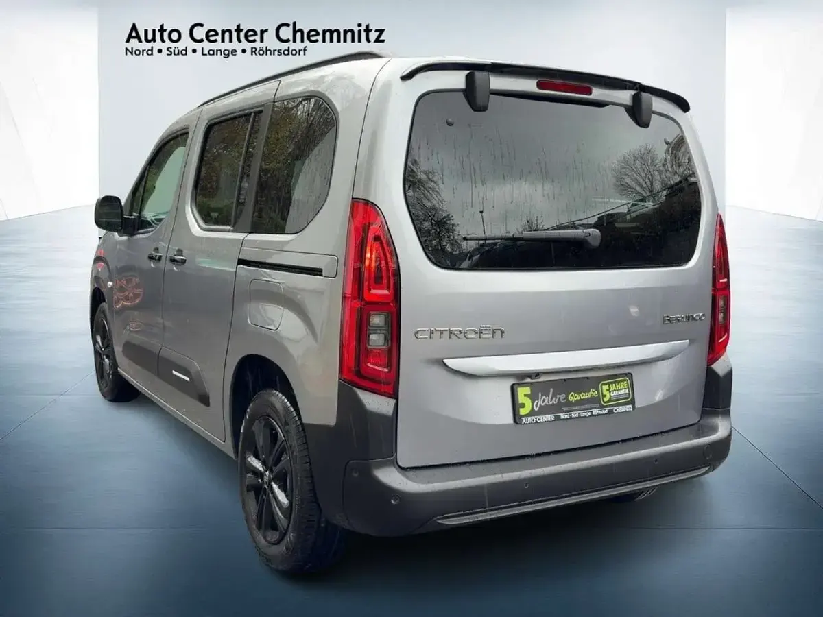 Neu Citroën Berlingo 131 PS (96 kW) 2026 Stahlgrau Van / Kleinbus