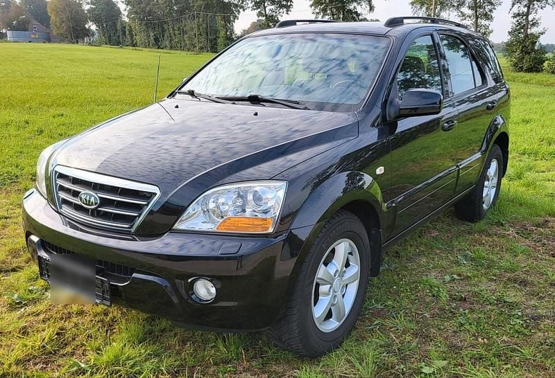 Schwarz Gebraucht 2008 Kia Sorento SUV | 3.750 € (Fairer Preis) - Bild 1/4