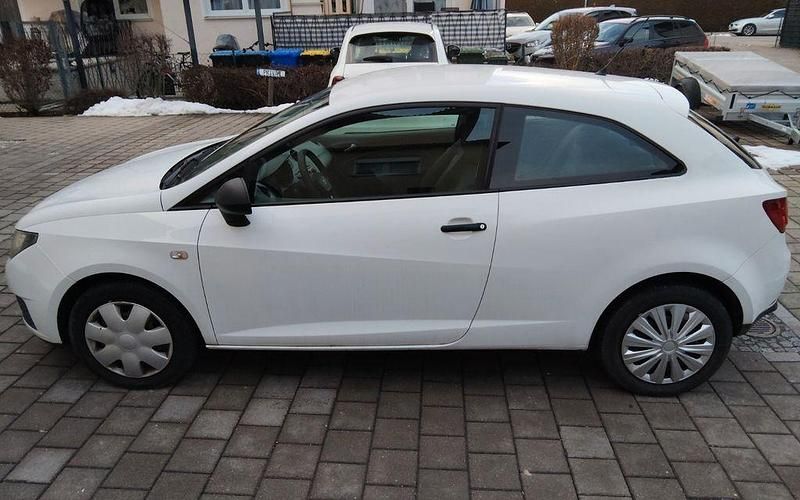 Gebraucht Seat Ibiza SC 69 PS (50 kW) 2009 Weiß Kleinwagen