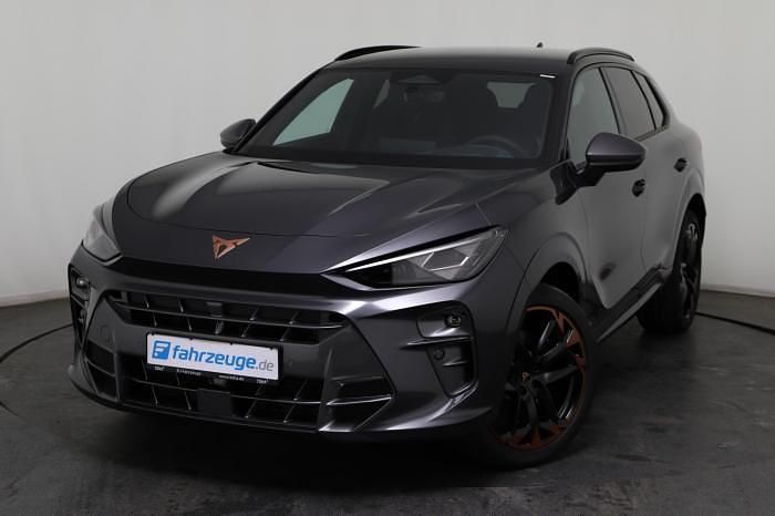 Neu Cupra Terramar VZ 265 PS (194 kW) 2025 Grau, tambora grau (n7n7) SUV