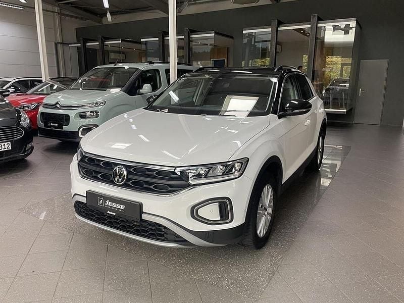Pure white Gebraucht 2022 VW T-Roc Life SUV | 20.990 € (Guter Preis) - Bild 1/4