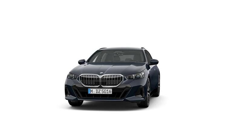 Schwarz Gebraucht 2024 BMW 540 M Sport Kombi | 64.980 € - Bild 1/3