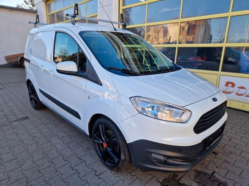 Second-hand Ford Transit Trend 101 CP (74 kW) 2017 Alb Berlinǎ