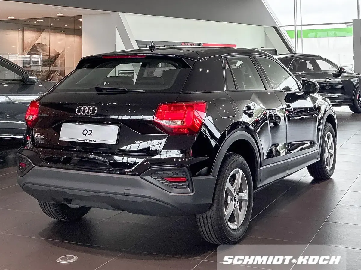 Neu Audi Q2 Comfort 116 PS (85 kW) 2026 Brillantschwarz (schwarz) SUV