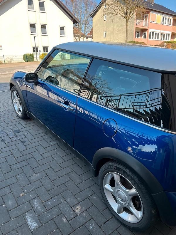 Gebraucht Mini Cooper 115 PS (84 kW) 2002 Blau Kleinwagen