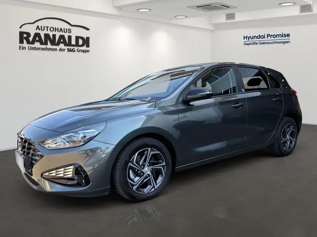 Gebraucht Hyundai i30 Edition 30+ 120 PS (88 kW) 2021 Limousine