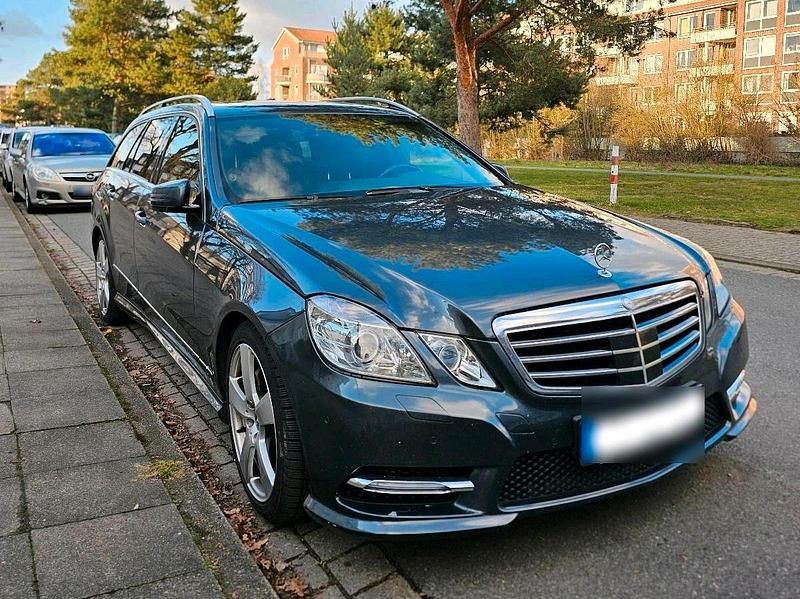 Gebraucht Mercedes E350 Avantgarde 265 PS (194 kW) 2013 Grau Kombi