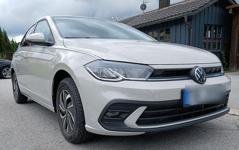 Grau Gebraucht 2025 VW Polo Style Kleinwagen | 20.600 € (Superpreis) - Bild 1/4