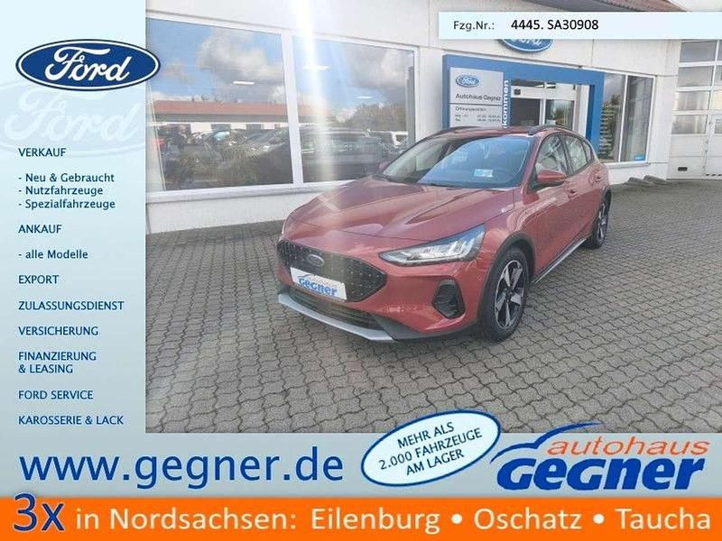 Neu Ford Focus Active 116 PS (85 kW) 2025 Fantasticrot metallic Limousine