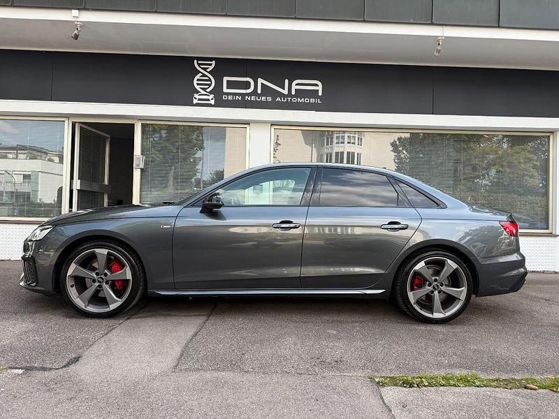 Gebraucht Audi A4 Ambiente 204 PS (150 kW) 2023 Grau Limousine