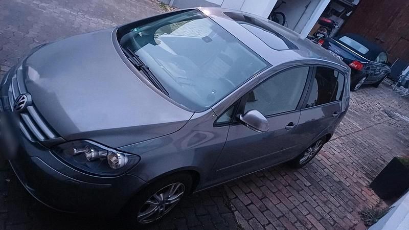 Gebraucht VW Golf V 102 PS (75 kW) 2007 Grau Kombi