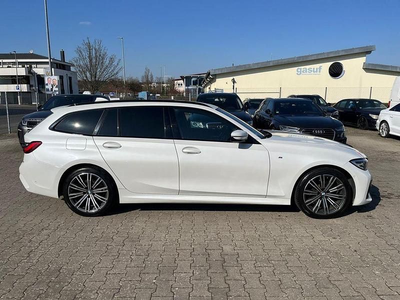 Gebraucht BMW 320 M Sport 190 PS (139 kW) 2020 Weiß Kombi