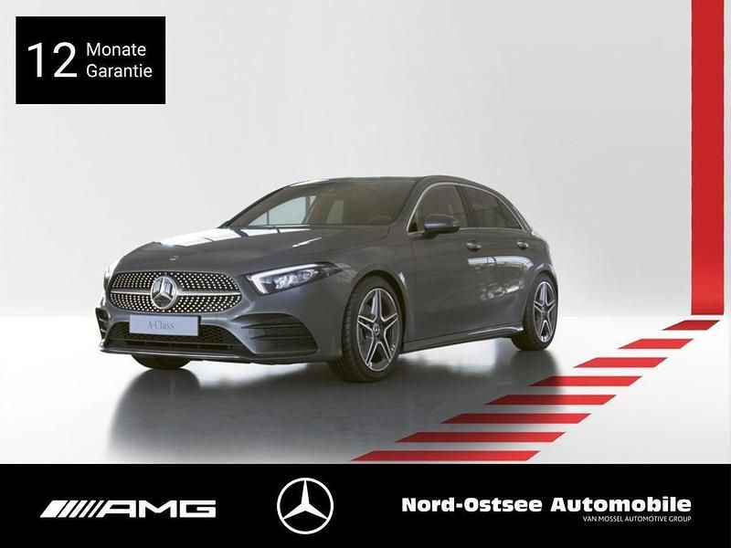 Metalliclack mountaingrau Gebraucht 2018 Mercedes A200 AMG Limousine | 22.990 € (Guter Preis) - Bild 1/4