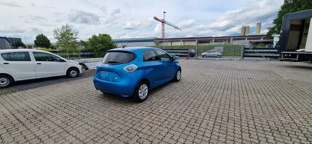 Gebraucht Renault Zoe Life 42 kW (58 PS) 2016 Blau Kleinwagen