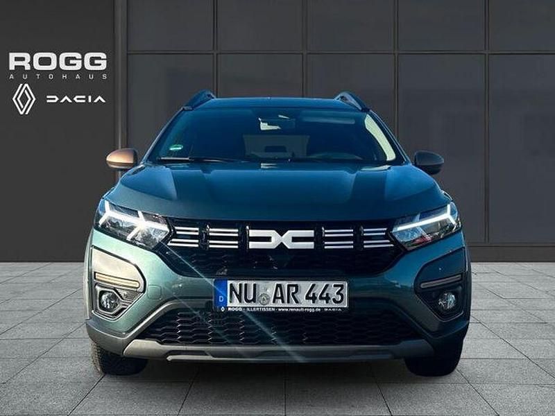 Gebraucht Dacia Jogger Extreme 110 PS (80 kW) 2025 Grün Van / Kleinbus