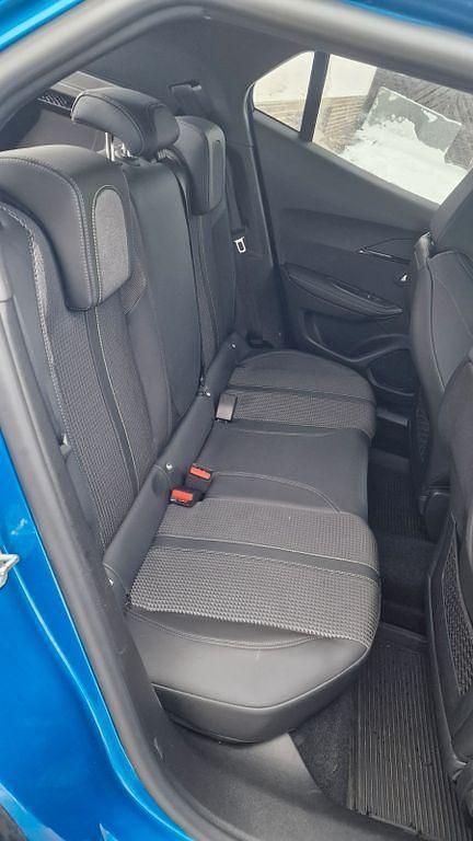 Gebraucht Peugeot 2008 GT 131 PS (96 kW) 2022 Blau SUV