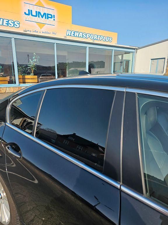 Gebraucht BMW 525 218 PS (160 kW) 2012 Schwarz Limousine