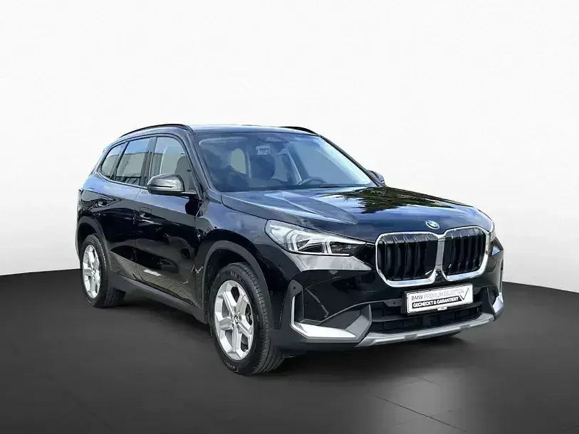 Gebraucht BMW X1 Performance 170 PS (125 kW) 2024 Schwarz ii (schwarz) SUV
