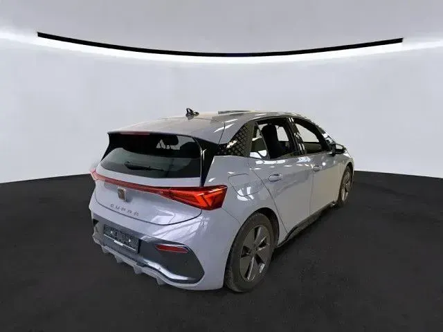 Gebraucht Cupra Born 150 kW (204 PS) 2023 Vaporgrau Kleinwagen
