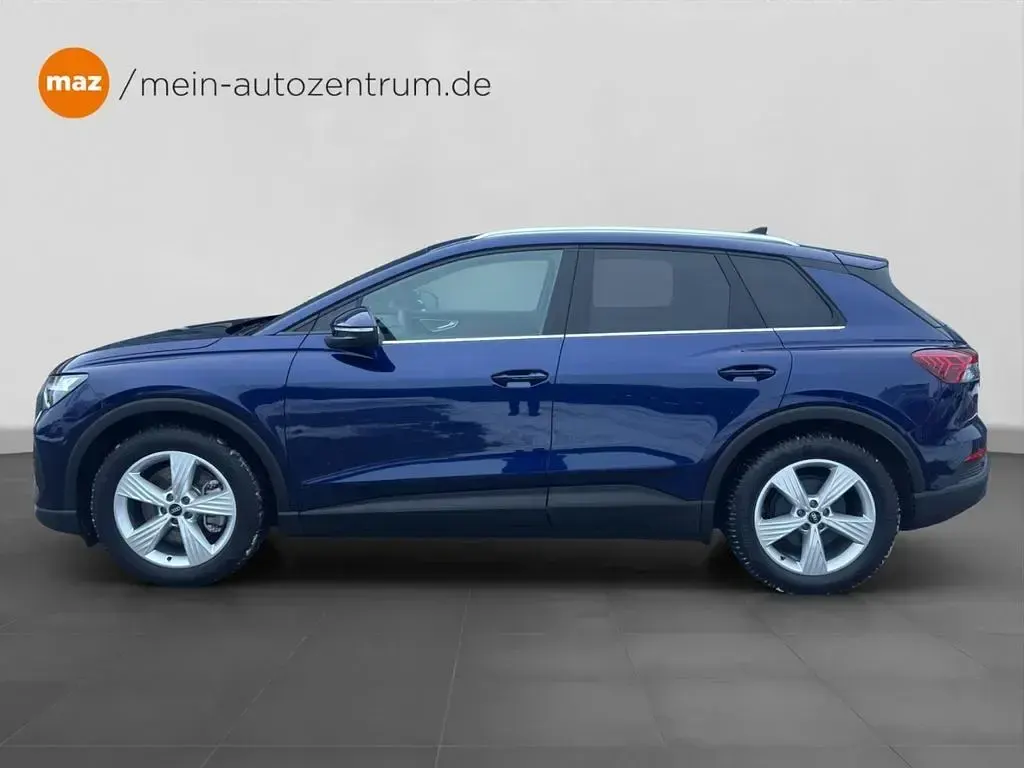 Gebraucht Audi Q4 e-tron Comfort 194 kW (265 PS) 2022 Navarrablau metallic SUV